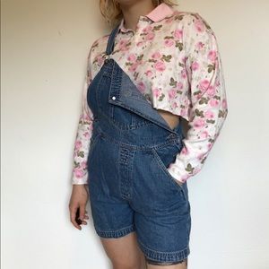 Vintage women’s denim overall shorts S